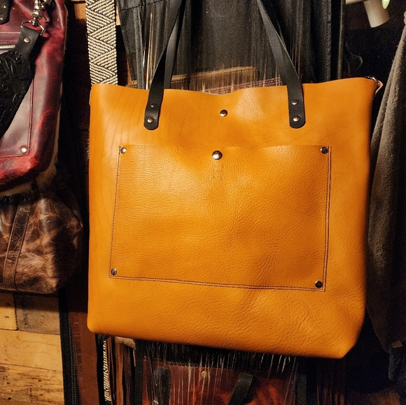 New Jill's Homestead Tote - Picture 6 of 8